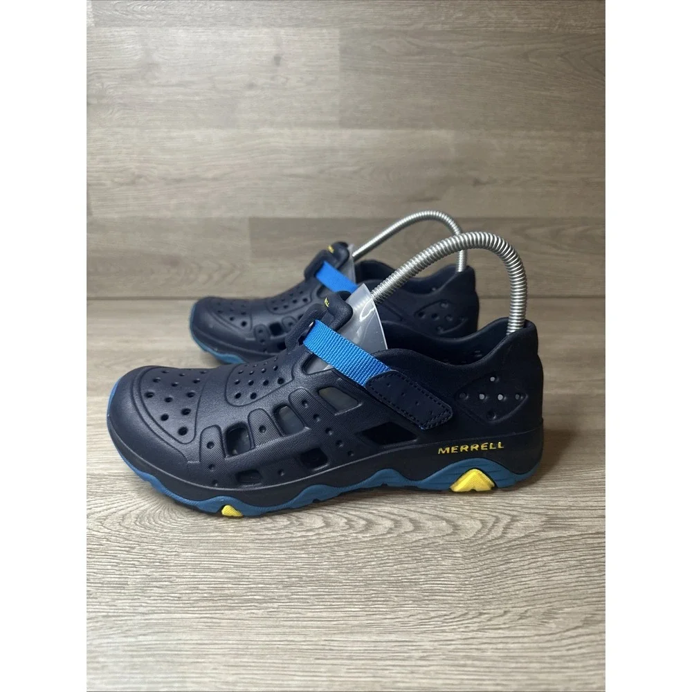 Black Merrell Hydro Canyon Hiking Water Shoes Child Size 6 Unisex MK264447